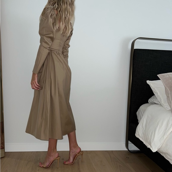 Reformation Khaki midi dress - Picture 6 of 12
